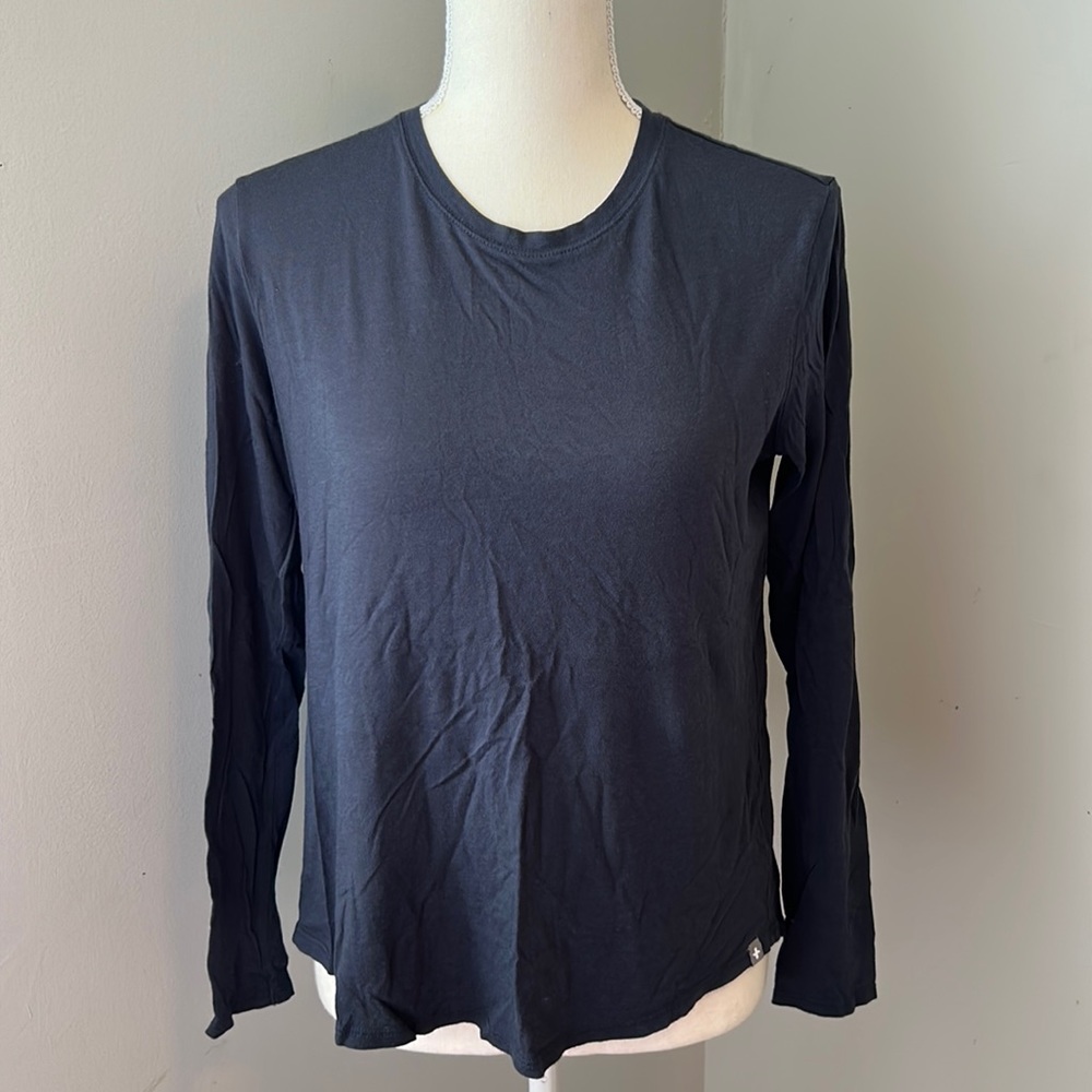 Figs under scrub tshirt black long sleeve